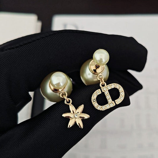 Dior Tribales Leaf Pearl 18K Gold Earrings