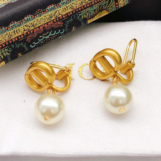 Dior Tribales Pearls 18K Gold Earrings